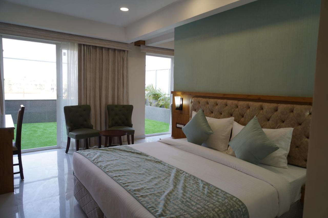 Hotel Shanti Sagar Kharar Ngoại thất bức ảnh