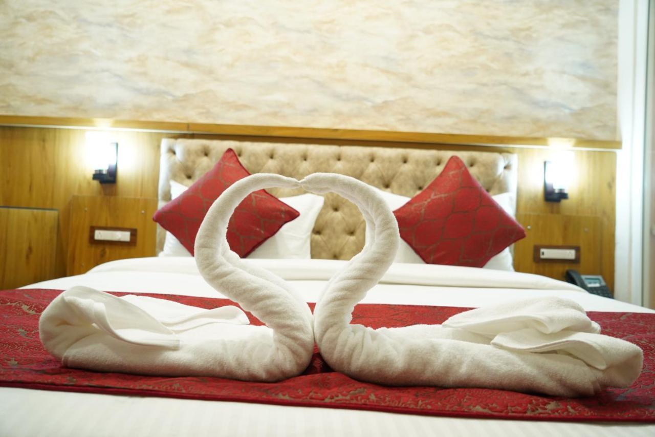 Hotel Shanti Sagar Kharar Ngoại thất bức ảnh