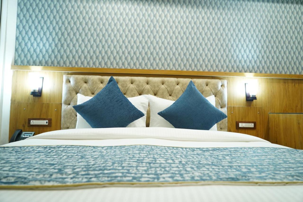 Hotel Shanti Sagar Kharar Ngoại thất bức ảnh