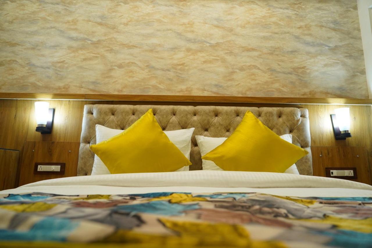 Hotel Shanti Sagar Kharar Ngoại thất bức ảnh